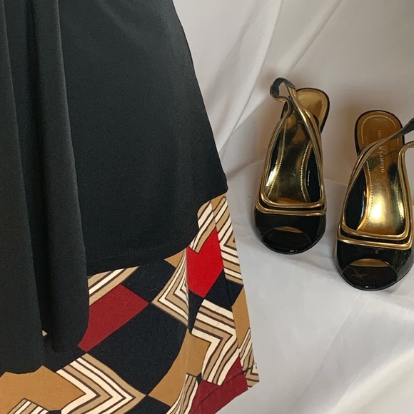 Ann Taylor Loft skirt color block geometric print, size 14 petite - Picture 12 of 12